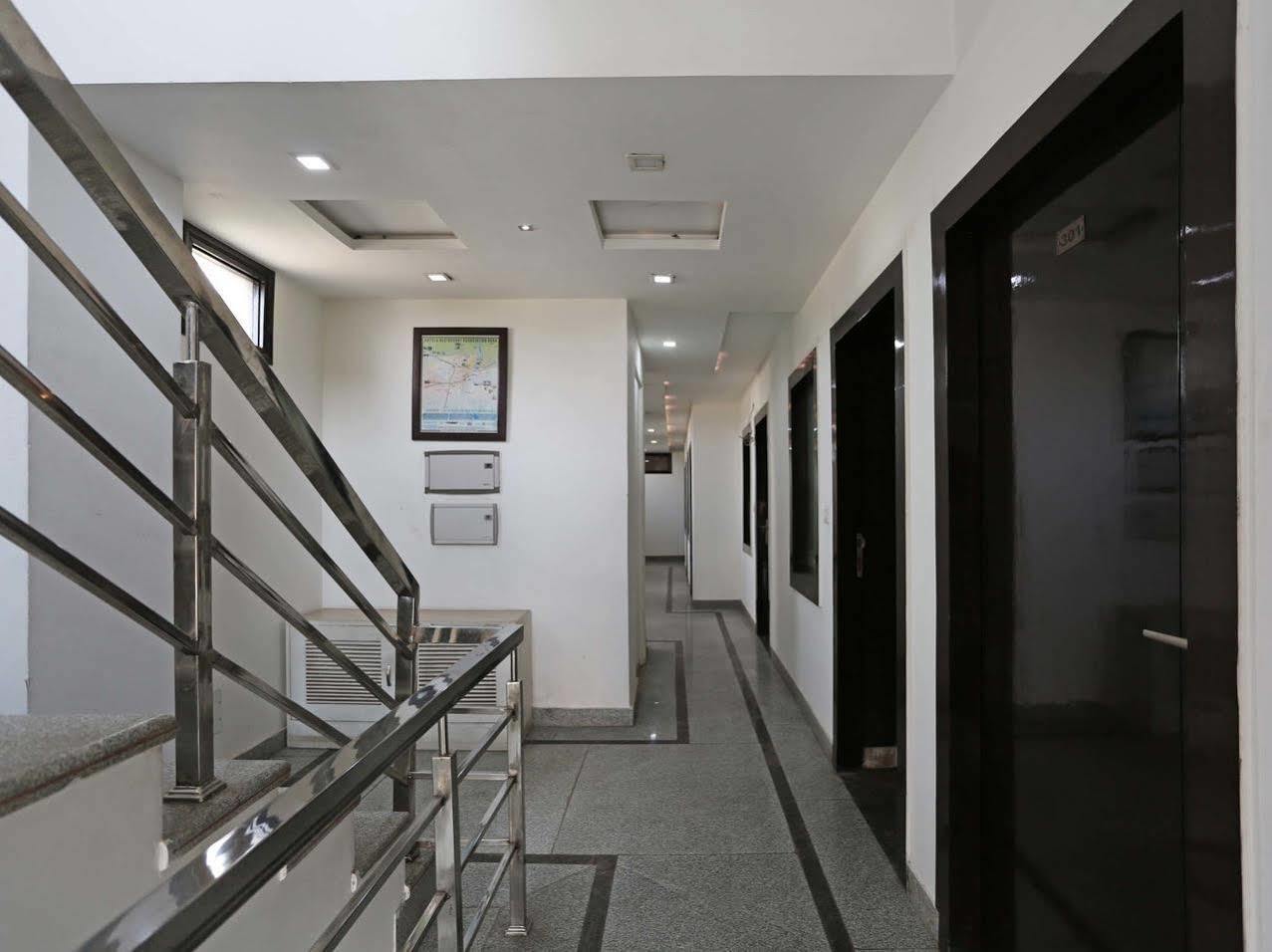 Hotel Laxman Resort By The Golden Taj Group &Hotels Agra  Exterior photo