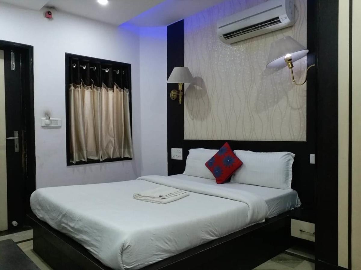 Hotel Laxman Resort By The Golden Taj Group &Hotels Agra  Exterior photo